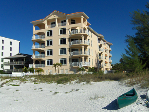 7390412 4/4/2 Indian Shores